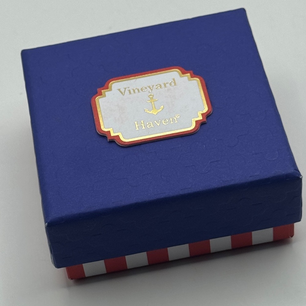 Vineyard Haven Patriotic Gnome Pin - Picture 6 of 6